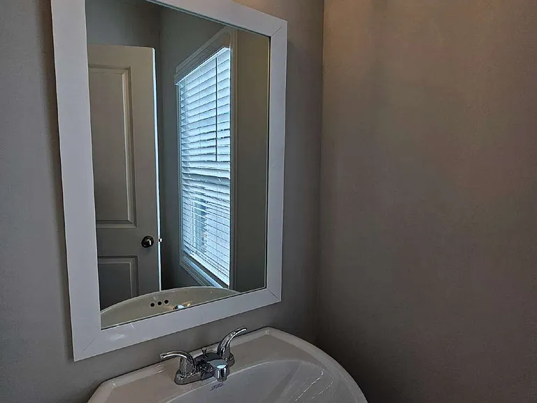 4 Silver Ln — Photo 16