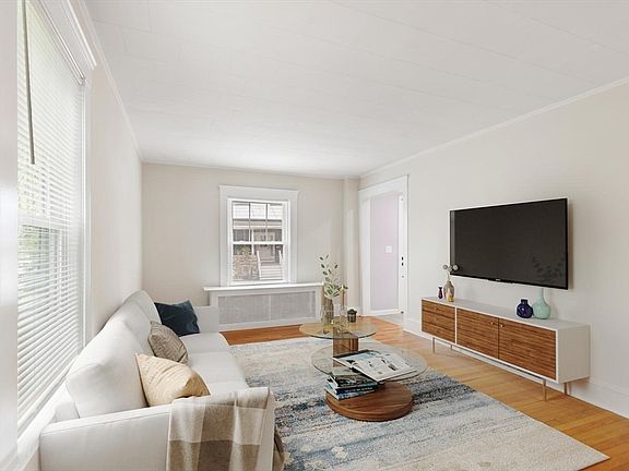 5th image of 1 Newport Ave