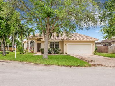 8985 NW 45th Ct, Coral Springs, FL, 33065