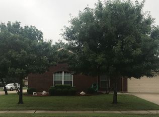 1001 Marcia Ln, Burleson, TX 76028