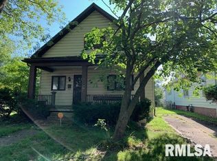 2178 S 10th St, Springfield, IL 62703