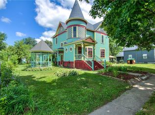 113 W Perkins St, Augusta, WI 54722