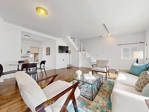 5th image of 182 Holborne Ave