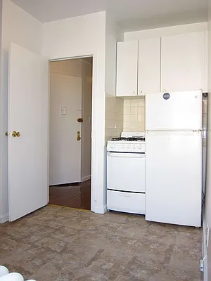 Rented by James Everett Lewis, LREB | media 20