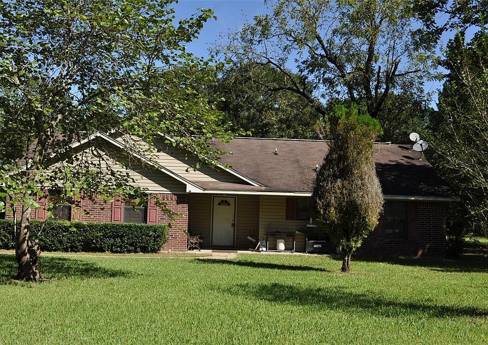 1st image of 340 Myrtie Dr