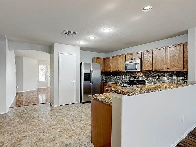 223 Sunset Colony Dr — Photo 15