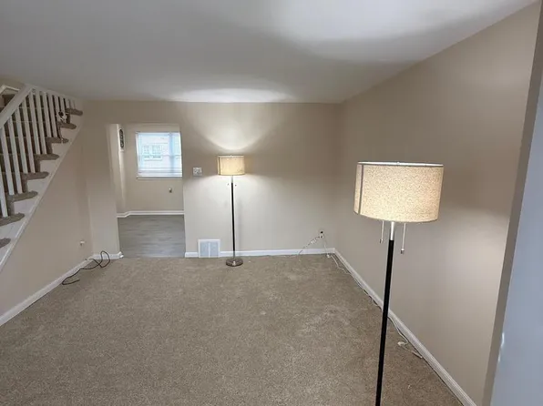 7110 Akron St, Philadelphia, PA 19149