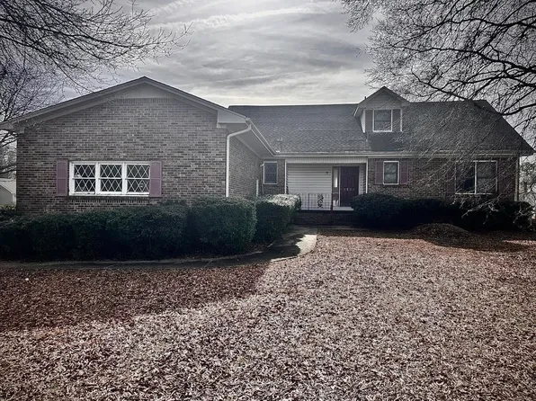 2302 Johns Ave, Muscle Shoals, AL 35661