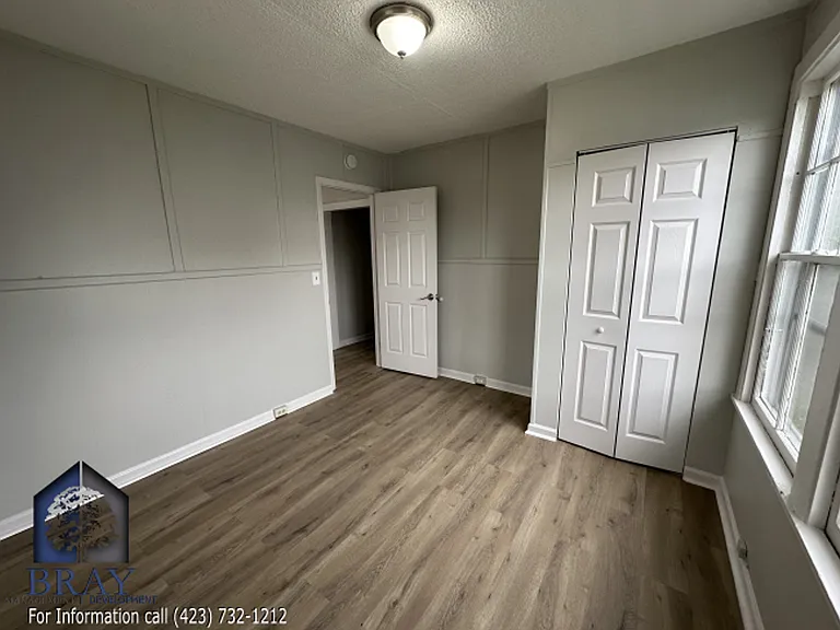 1238 Willow St — Photo 12
