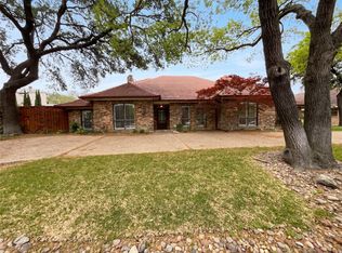 13216 Hillcrest Rd, Dallas, TX 75240