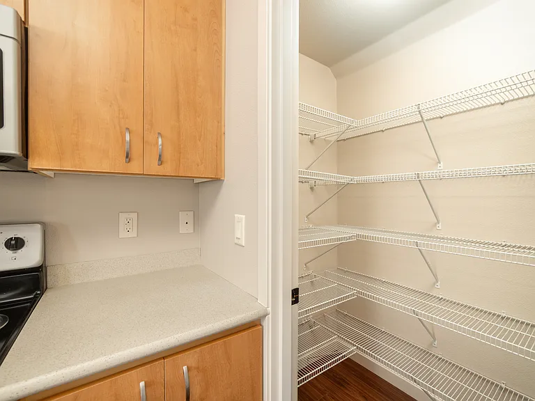 19795 Athena Ct — Photo 12