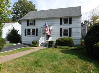 28 Ivy Pl, Norwalk, CT 06854