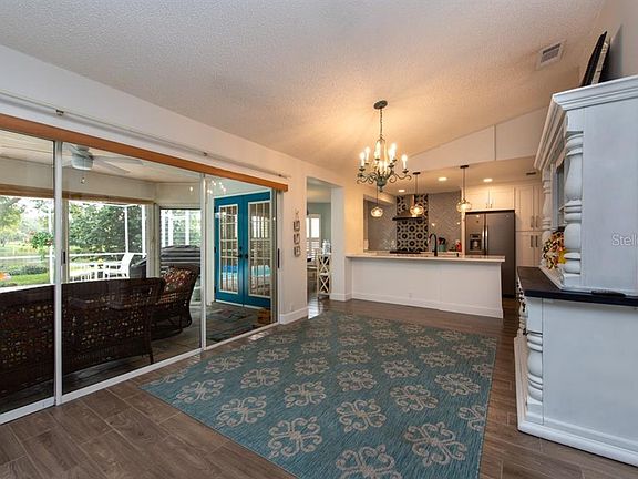 5th image of 2918 Windridge Dr