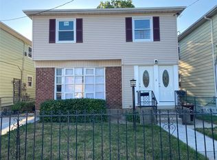 146-08 225th St, Springfield Gardens, NY 11413