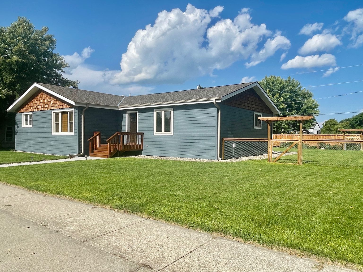 236 N Valentine St, Valentine, NE 69201 MLS 11198272 Zillow