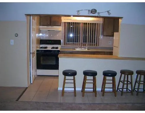 7 Gilmore St #3 Photo 1 7 Gilmore St #3 Photo 1