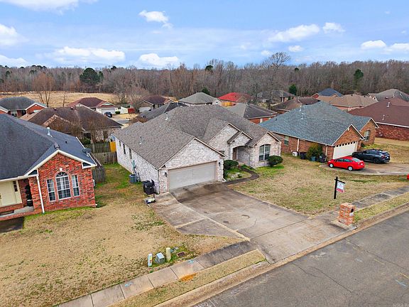 4th image of 3401 N Ridge Dr