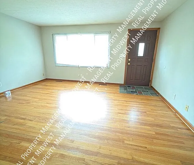 1839 Jason Dr — Photo 2