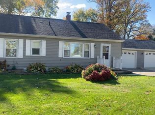 925 Woodland Ave, Fremont, OH 43420