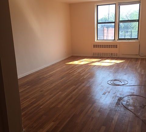 2nd image of 460 E 21st St APT 5F