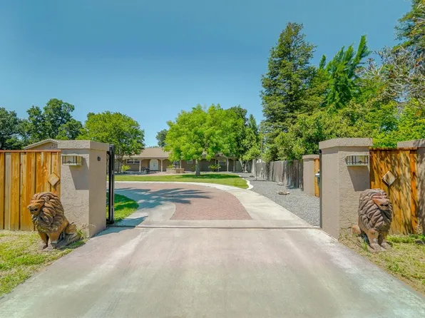 2701 River Rd, Modesto, CA 95351