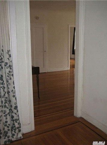 2nd image of 141 Woodmere Blvd APT 2A