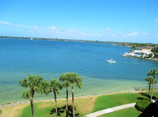 4717 Dolphin Cay Ln S, Saint Petersburg, FL 33711