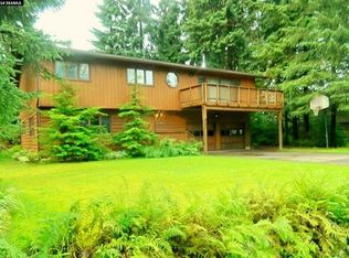 8176 Erin St, Juneau, AK 99801