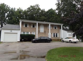 3841 & 3845 Kent Rd, Stow, OH 44224