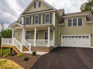 449 Thornblade Way, Blue Ridge, VA 24064