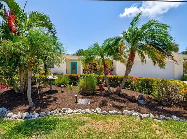 507 71st St, Holmes Beach, FL 34217