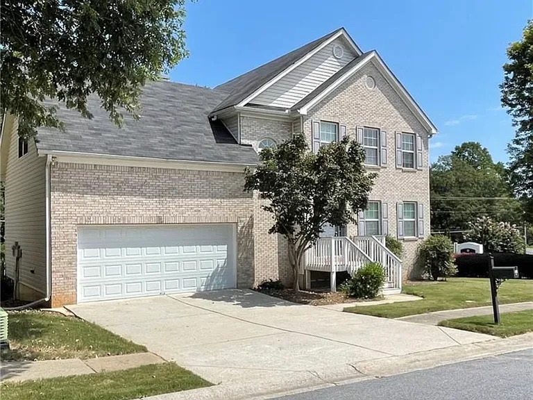 317 Franklin St — Photo 24