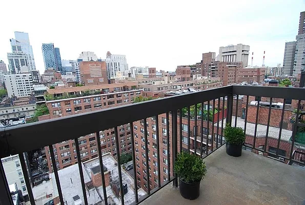 Rented by Owner | media 8