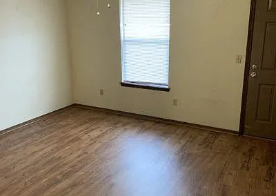 201 Barrett Pl — Photo 11