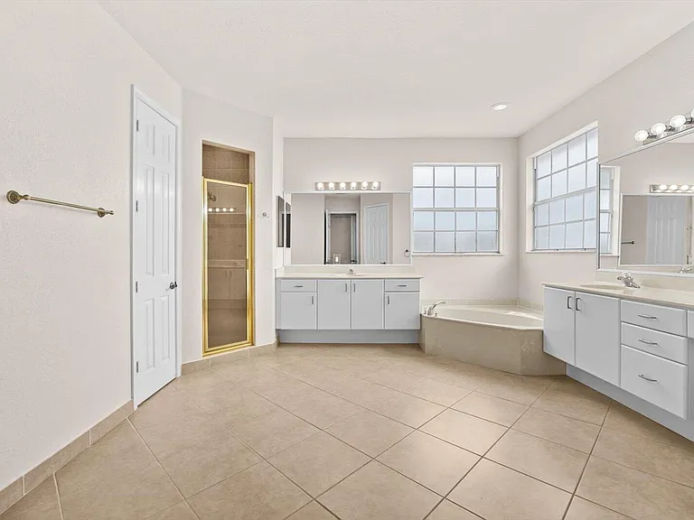 206 NW Magnolia Lakes Blvd — Photo 28