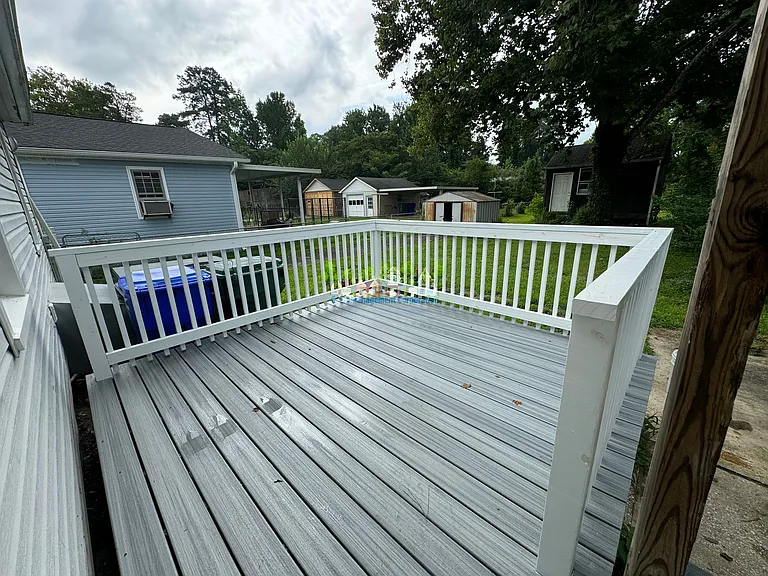 605 W Constance Rd — Photo 4