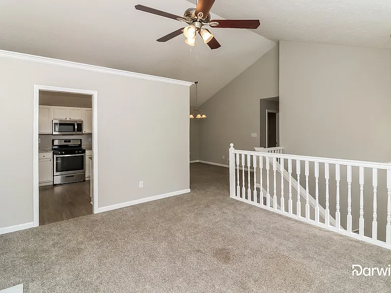 138 Paradise Way — Photo 4