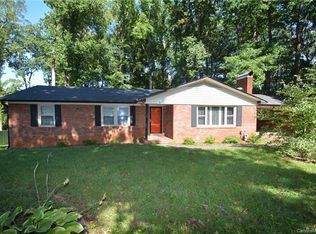156 Jamie Dr, Statesville, NC 28677