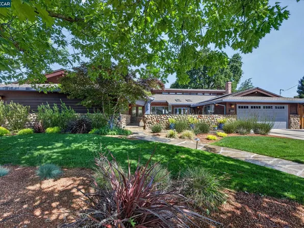 2216 Blackstone Dr, Walnut Creek, CA 94598