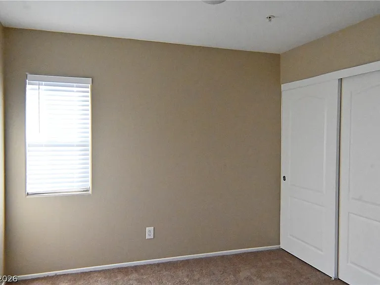 1155 Paradise Garden Dr — Photo 12
