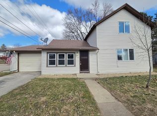 149 E 5th St, Saint Charles, MN 55972