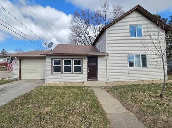 149 E 5th St, Saint Charles, MN 55972