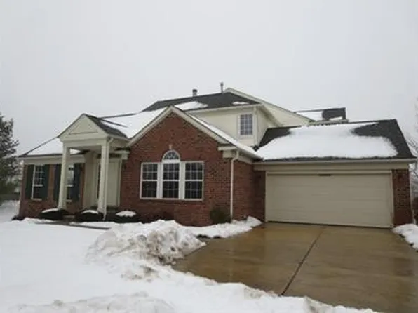 3954 Ravensfield Dr #131, Canton, MI 48188