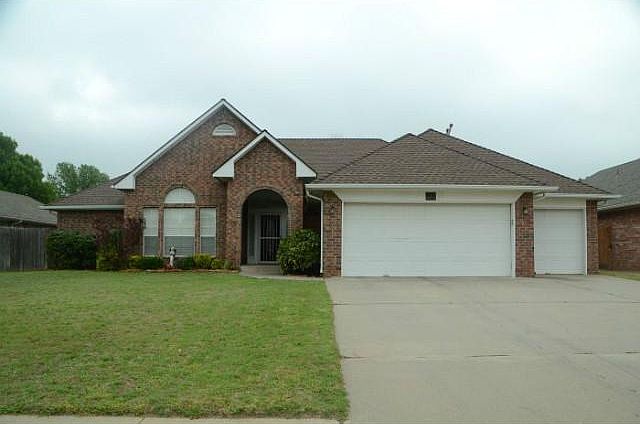 1st image of 1112 Alexanders Trl