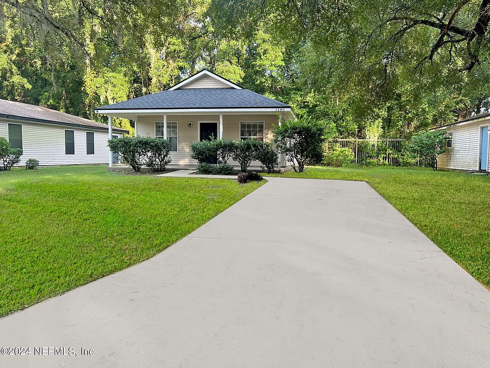 1st image of 1540 GOLF FOREST Drive