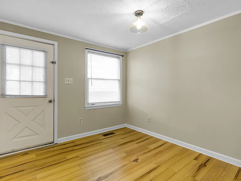 338 River Walk Dr — Photo 12