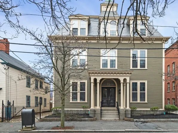 162 Federal St #5, Salem, MA 01970