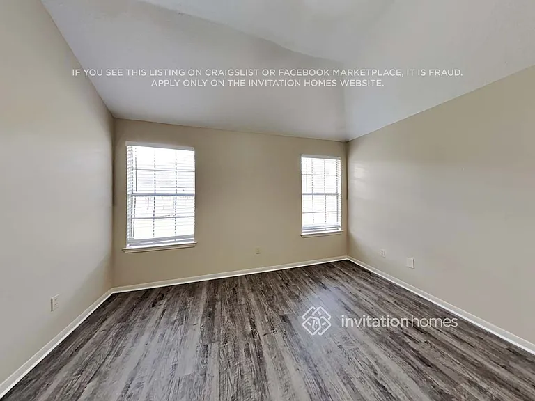 4330 Spoonbill Dr — Photo 9