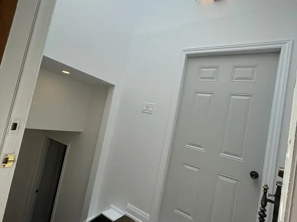 53 Oakridge Dr #Basement, Toronto, ON M1M 2A5
