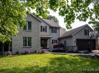 2567 Golfbury Dr SW, Wyoming, MI 49519